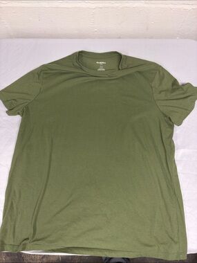 Goodfellow & Co Olive Short Sleeve Crewneck Tee